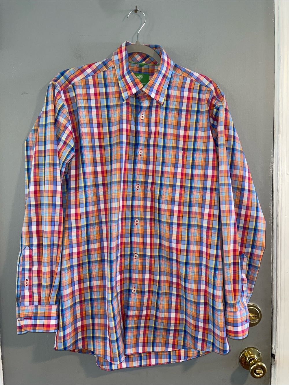 Forsyth‎ of Canada Multi-Color Plaid Buttondown Shirt Size M